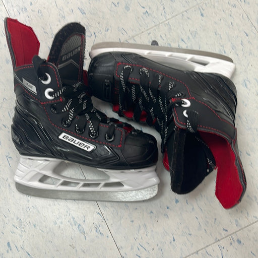 Used Bauer Vapor NS Youth Player Skates size 9D
