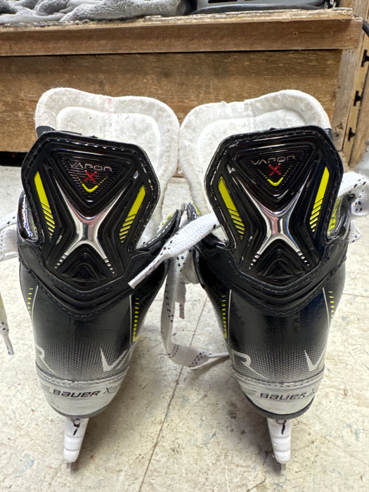 Used Bauer Vapor 3X Skates Youth 9.0D