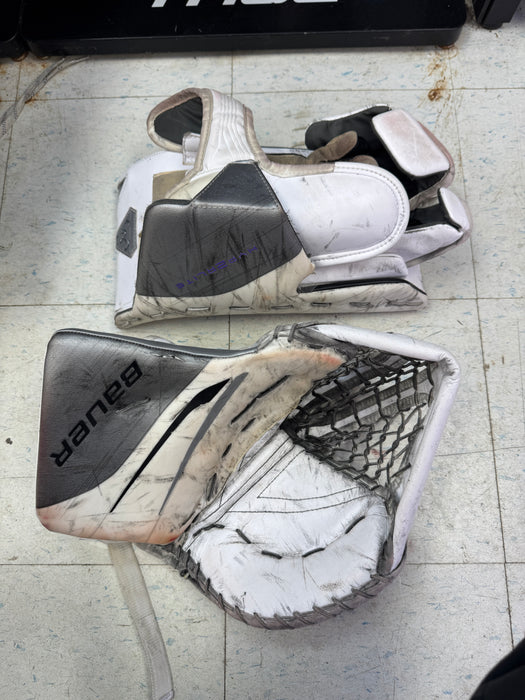 Used Bauer Hyperlite2 Goalie Full Set Leg Pads, Catcher, Blocker