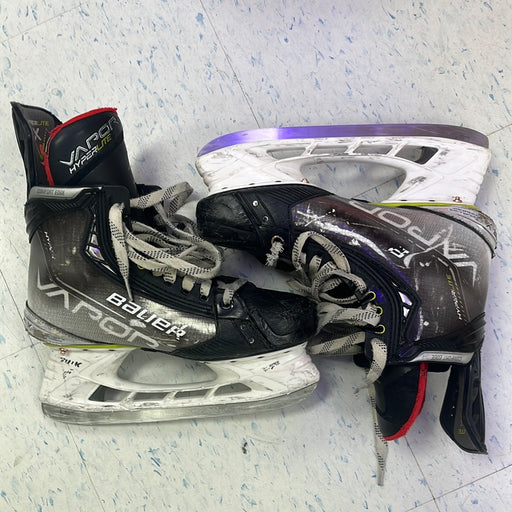 Used Bauer Vapor HyperLite Size 6 Player Skates