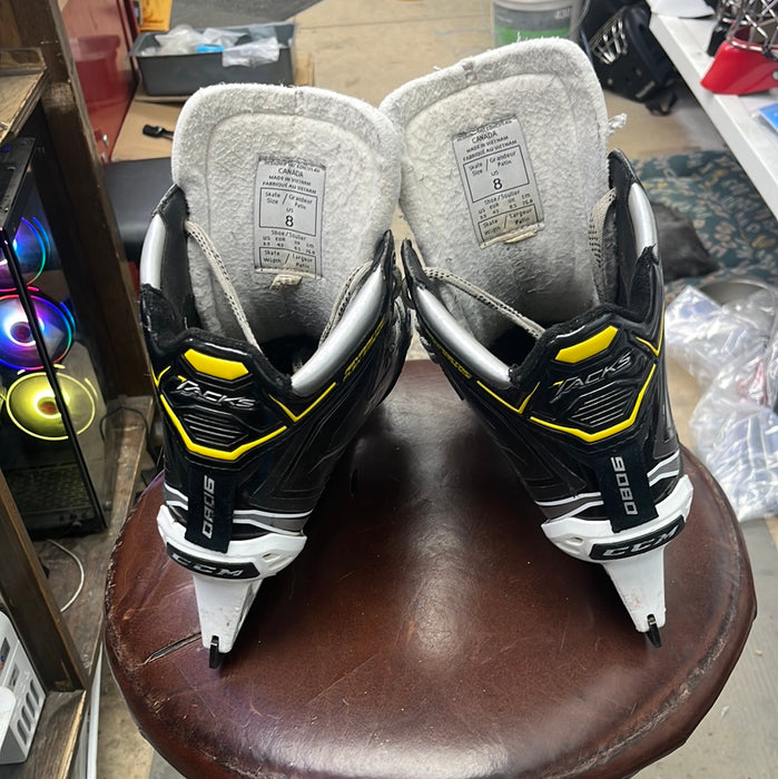 Used CCM Tacks 9080 Size 8 Goal Skates