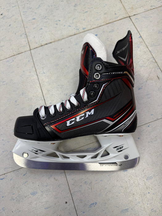 CCM JetSpeed CONTROL Skate Intermediate