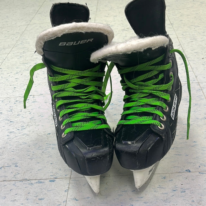 Used Bauer Nexus 22 Size 2 Player Skates