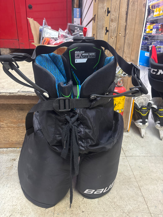 Used Bauer Player Pants Size Junior Medium