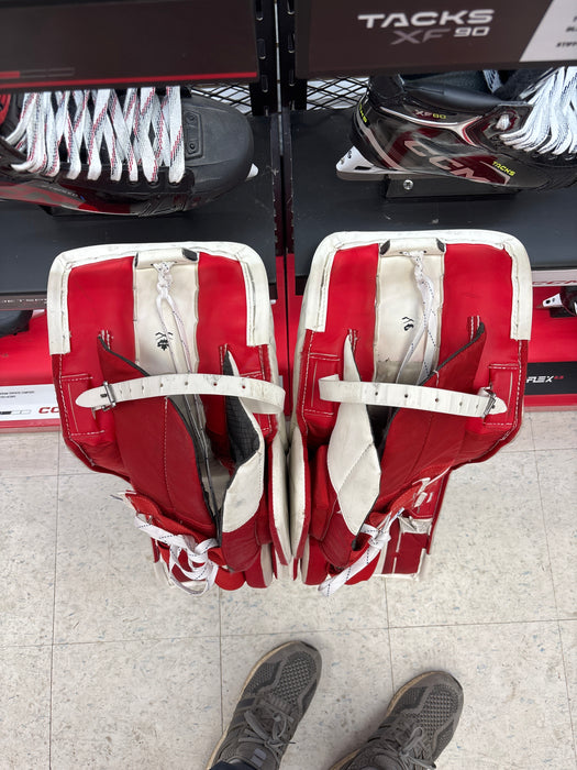 Used CCM EFlex 5.5 28+1” Junior Goal Pads