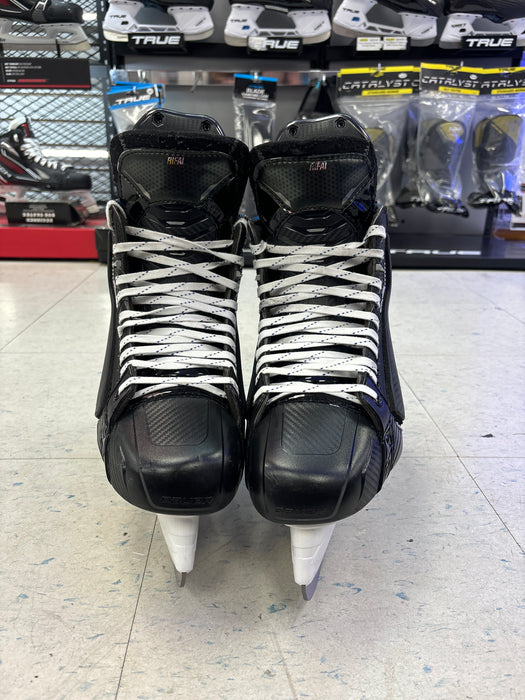 NHL Leafs Used  Bauer Supreme Mach Skates