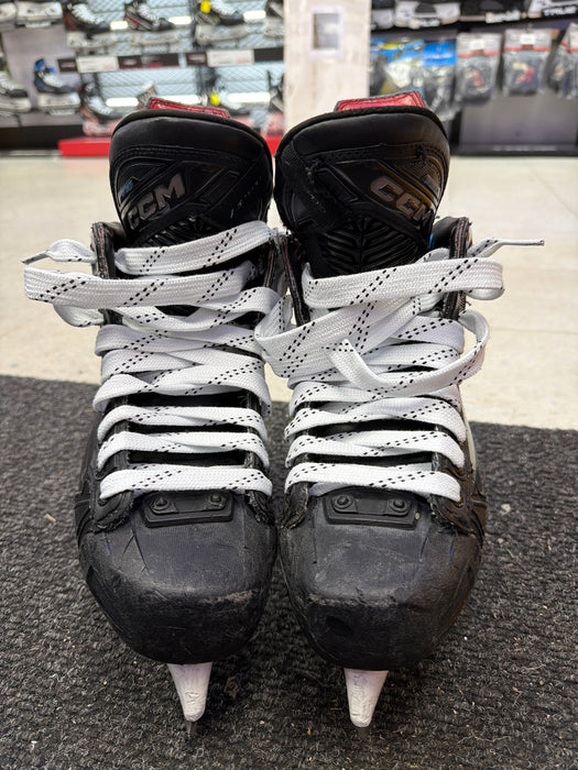 Used CCM JetSpeed FT690 Size 4.5EE Skates