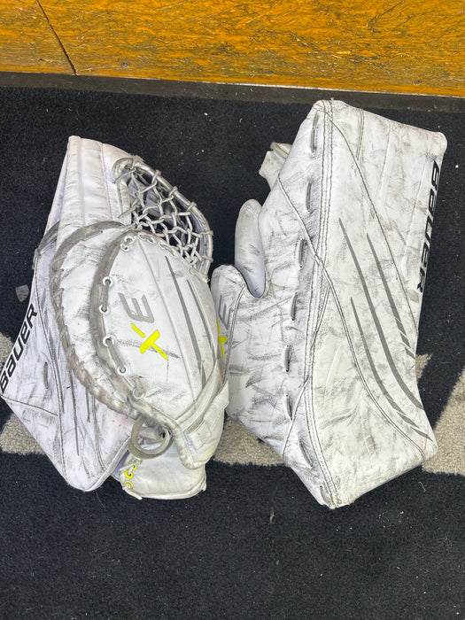 Used Bauer Vapor 3X Intermediate Blocker and Catcher Set