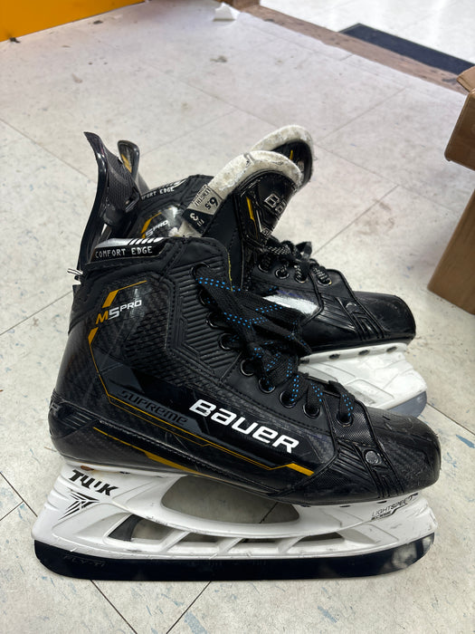 Used Bauer Supreme M5 Pro Size 6.5 Fit 3 Skates