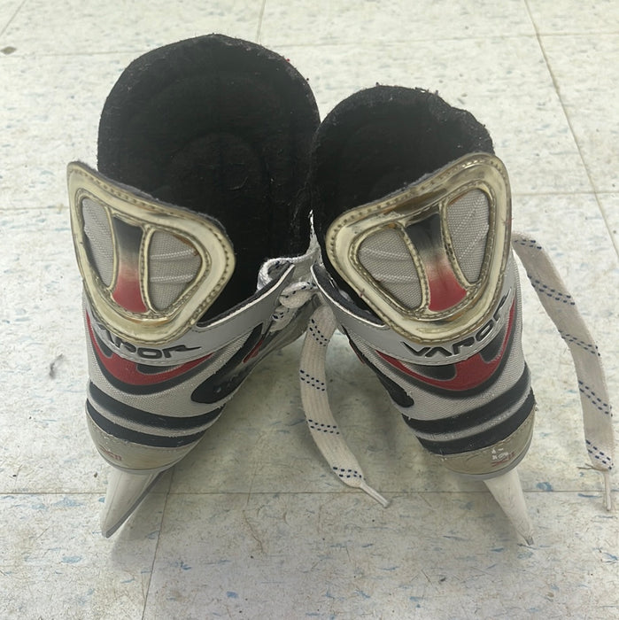 Used Nike Bauer Vapor XII Size 12 Youth Player Skates