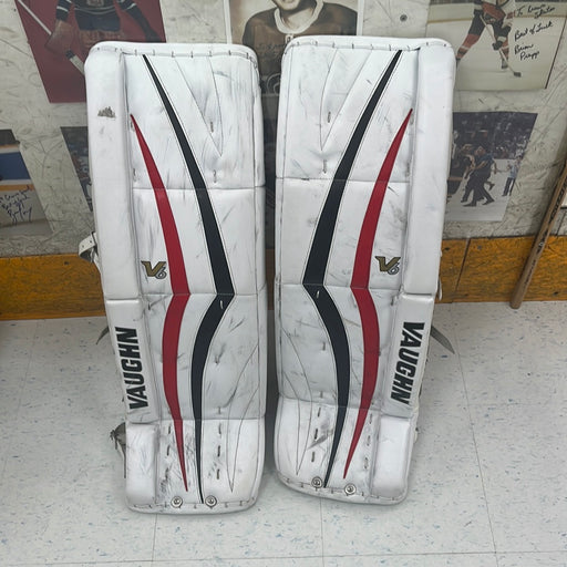 Used Vaughn Velocity V6 31+2 Goal Pads