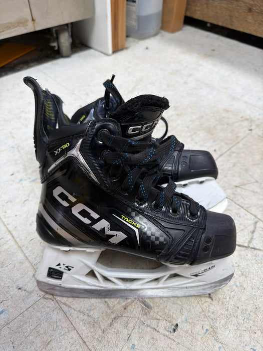 Used CCM Tacks XF80 Size 2.5D Skates