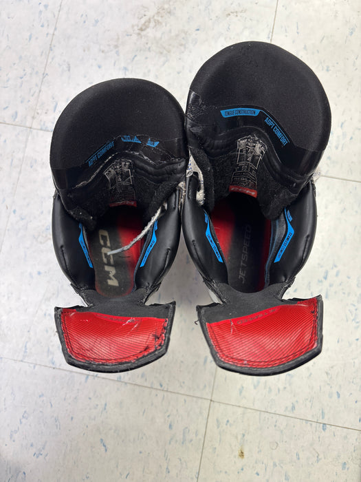 Used CCM Jetspeed Ft6 4D Player Skate