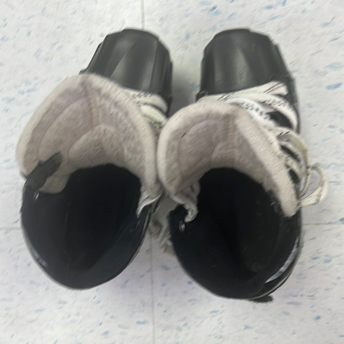 Used Bauer Supreme s170 Size 2.5 Goal Skates