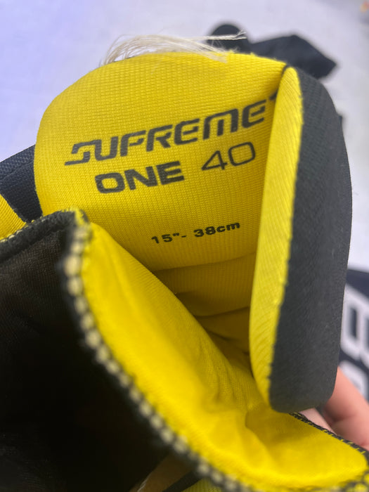 Used Bauer Supreme One 40 15" Gloves