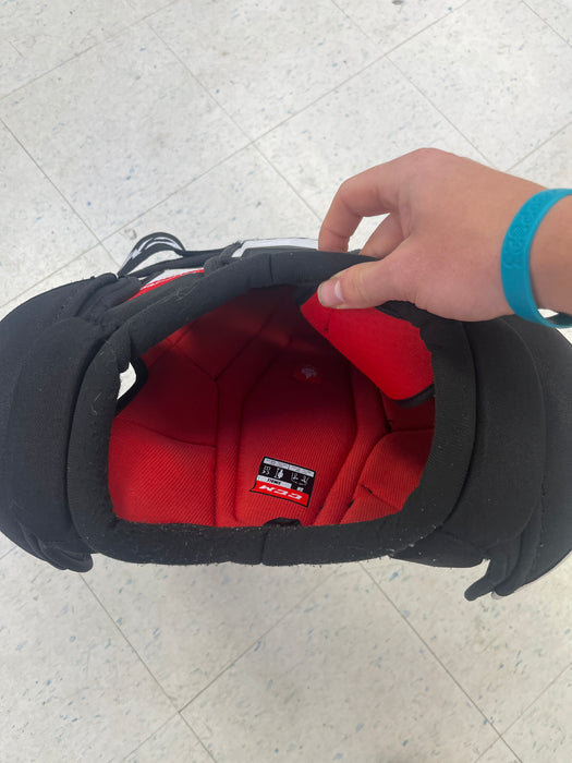 Used CCM JetSpeed FT485 Senior Small Shoulder Pads