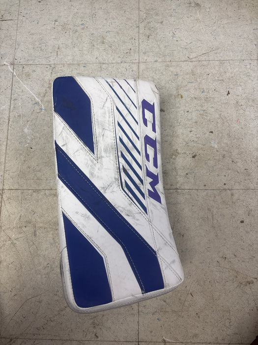 Used CCM Axis 1.9 Goalie Blocker Size Intermediate