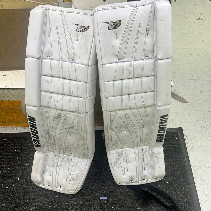 Used Vaughn Velocity V7 30+2 Goal Pads