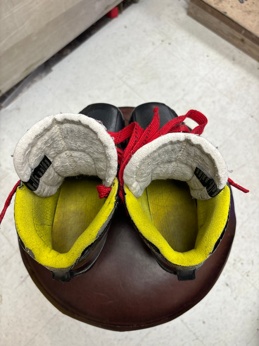 Used Bauer 3s Size 4.0EE Intermediate Goal Skates