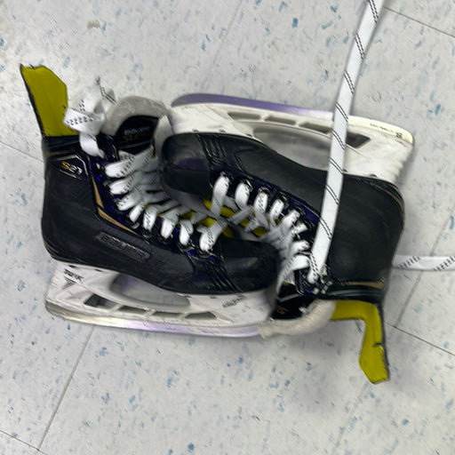 Used Bauer Supreme S27 Size 4.5 Player Skates