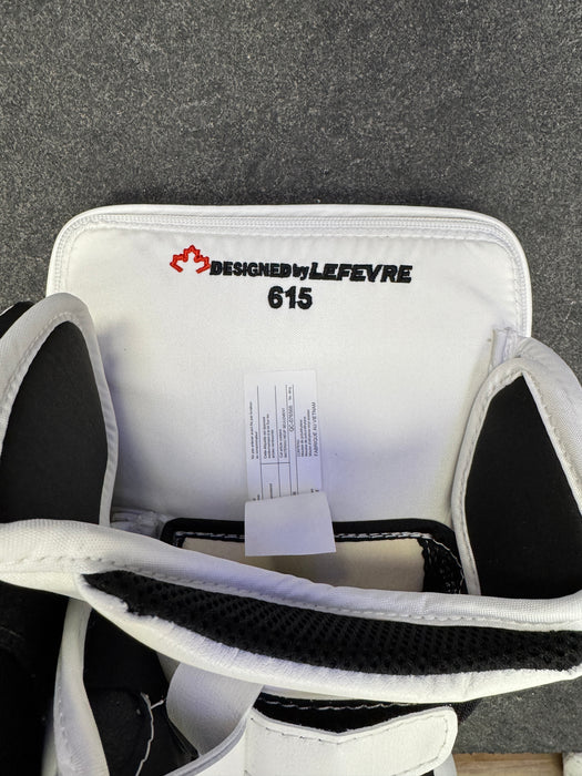 True Catalyst 9x5 Goalie Blocker Senior