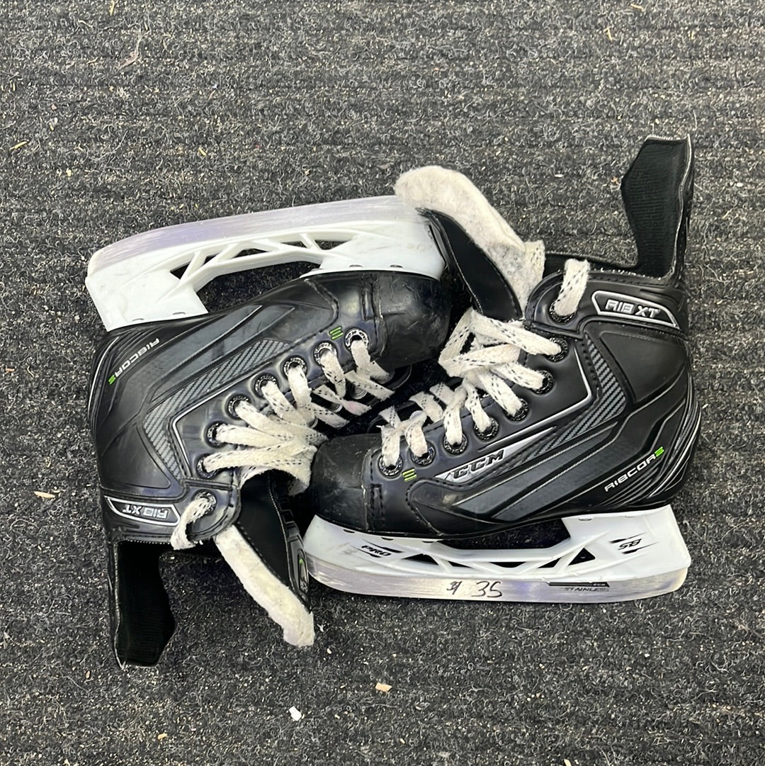 Used CCM RibCore Rib XT Size 11 Youth Player Skates — Crow's Sports Hockey