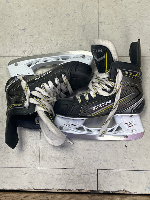 Used CCM Tacks 9060 Size 1.5 Skates