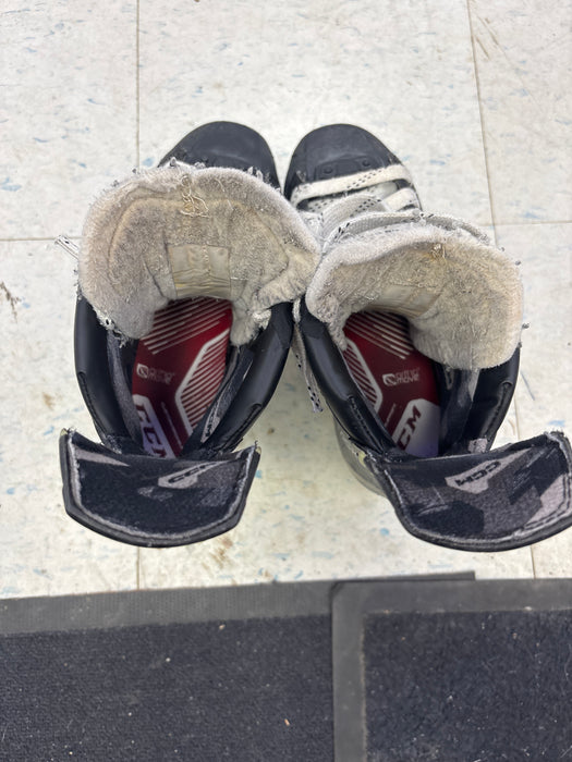 Used CCM Tacks AS-580 Size 4.0 Intermediate Skates