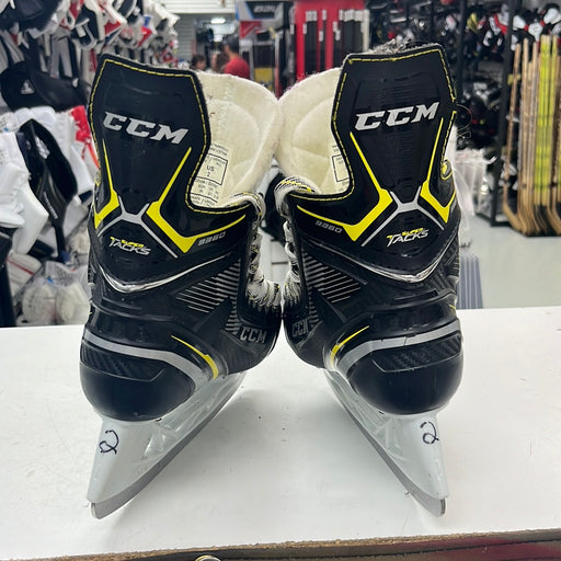 Used CCM Tacks 9360 2D Junior Skates