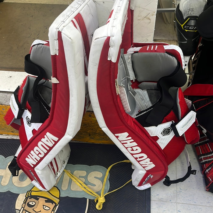 Used Vaughn Velocity V9 28+2 Goal Pads