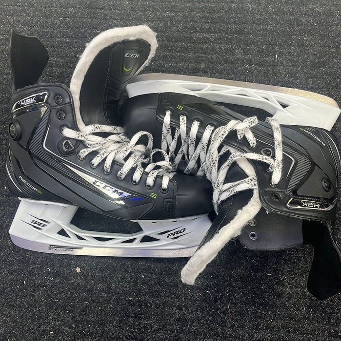 Used CCM RibCore 42K Size 10EE Player Skates