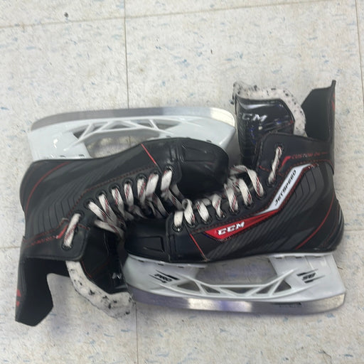Used CCM JetSpeed Custom 04 Size 5 Player Skates