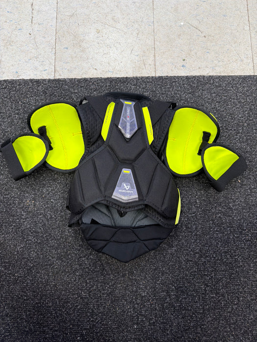 Used Bauer Vapor 3x Pro Junior Small Shoulder Pads