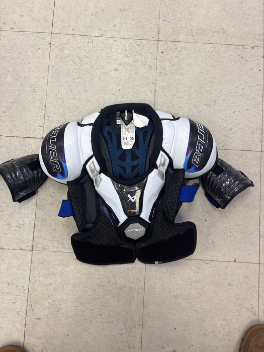 Used Bauer Flylite junior Small Sholder Pads