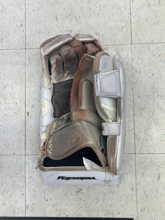 Used Vaughn V7 Pro XF Senior Blocker