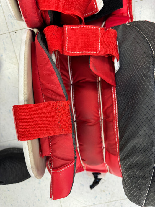Used CCM E4.5 Leg Pads 30+1