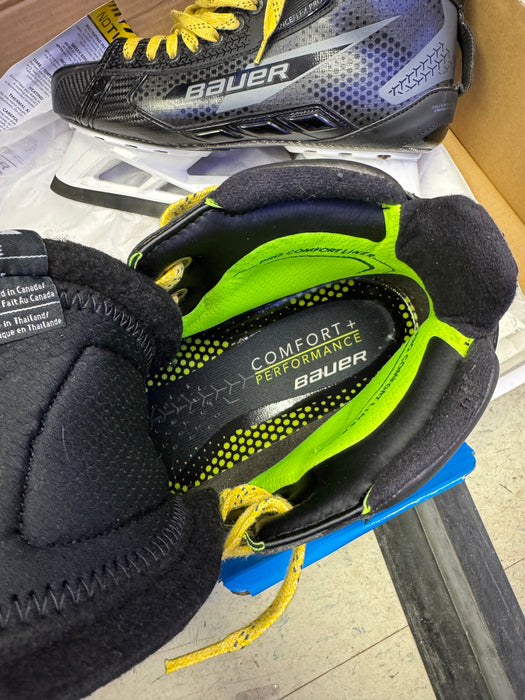 Used-Once Bauer Pro Goalie Skate 12.0 EE