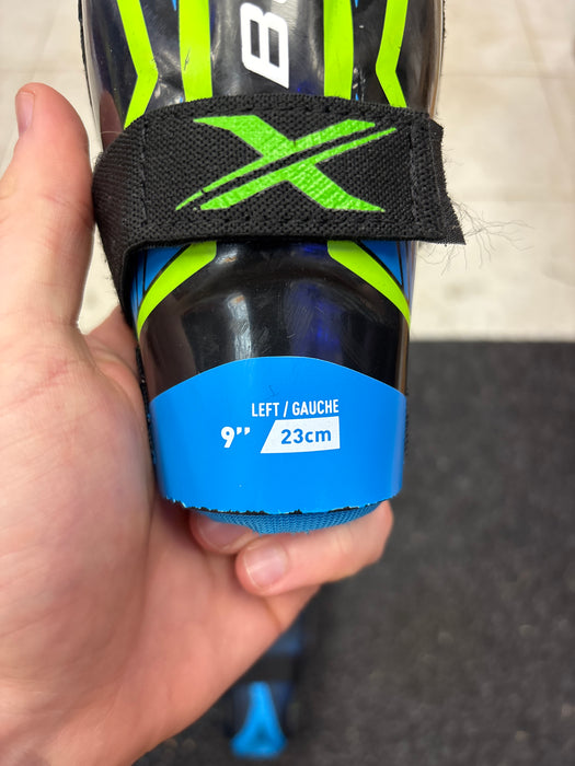 Used Bauer X 9” Youth Shin Guard