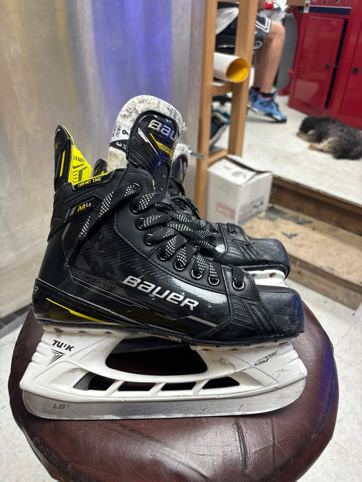 Used Bauer Supreme M4 Size 6.0 Fit 3 Intermediate Skates