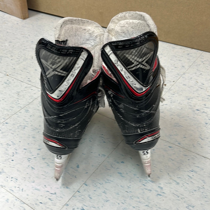 Used Bauer Vapor X700 Size 5.5 Player Skates