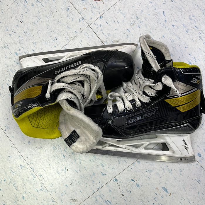 Used Bauer Supreme 3S Size 4 Goal Skates