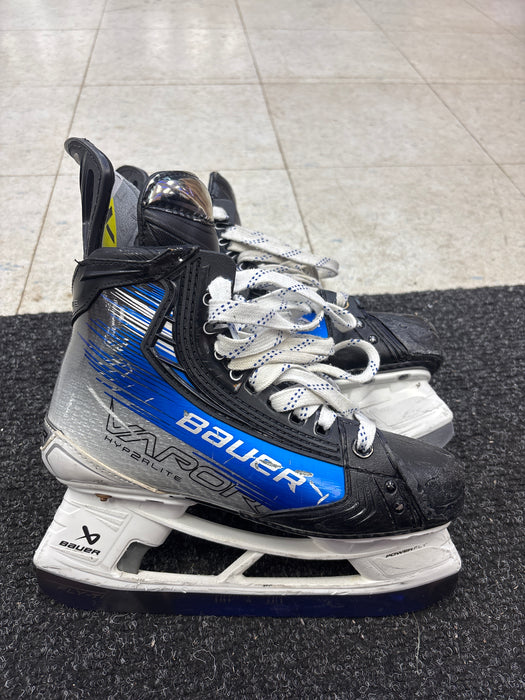 Used Bauer Vapor Hyperlite2 Size 4.0 Fit 2 Skates