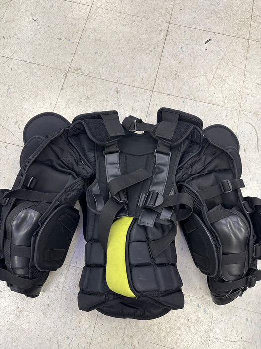 Used Warrior Ritual X4 E Intermediate Medium / Large Goal Chest Protector