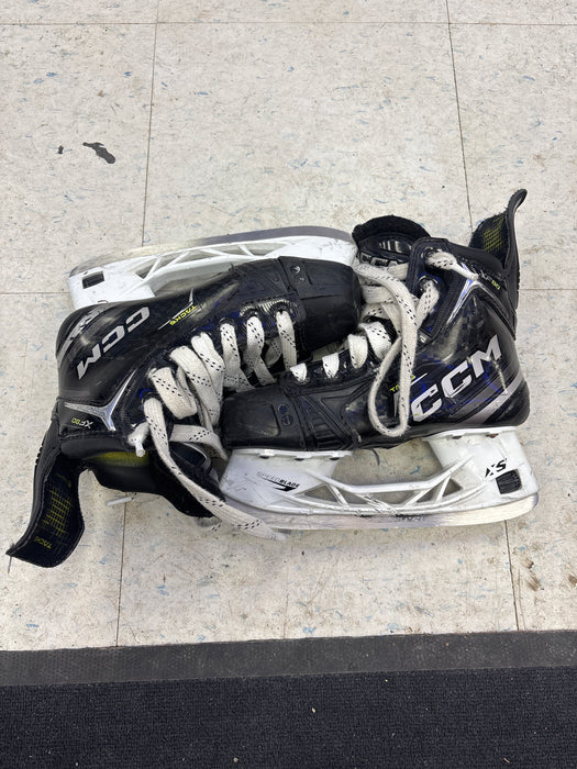 Used CCM Tacks XF80 Size 2.5R Skates