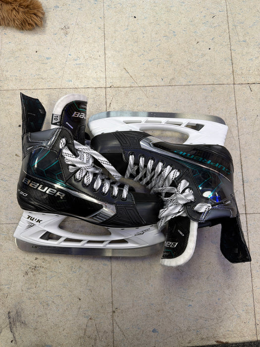 Demo Bauer Supreme F30 Size 10.0D Skates