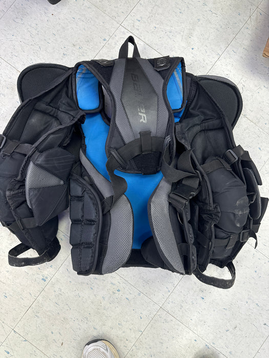 Used Bauer Elite Intermediate Medium Chest Protector