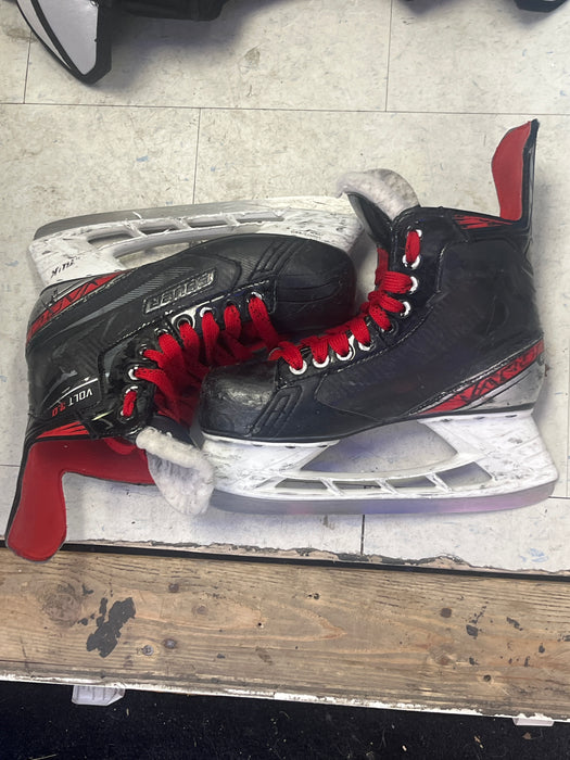 Used Bauer Volt 3.0 Size 5 Skates