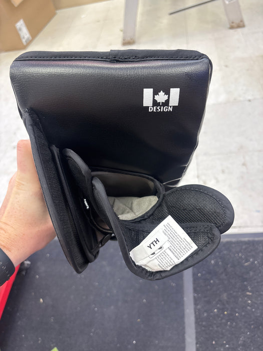 Used Brian’s NetZero 2 Youth Blocker