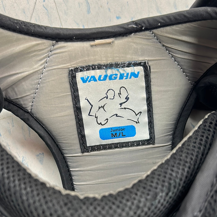 Used Vaughn Velocity V9 Junior Medium/Large Goalie Chest Protector