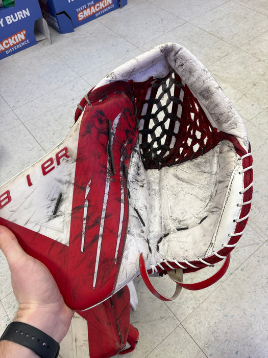 Used Bauer Vapor Hyperlite Catcher and Blocker Set